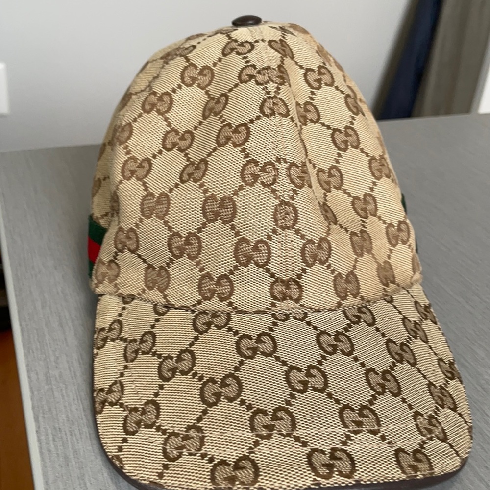 Gucci baseball cap